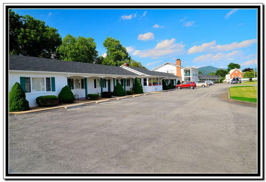 The Cardinal Inn Luray Exterior photo